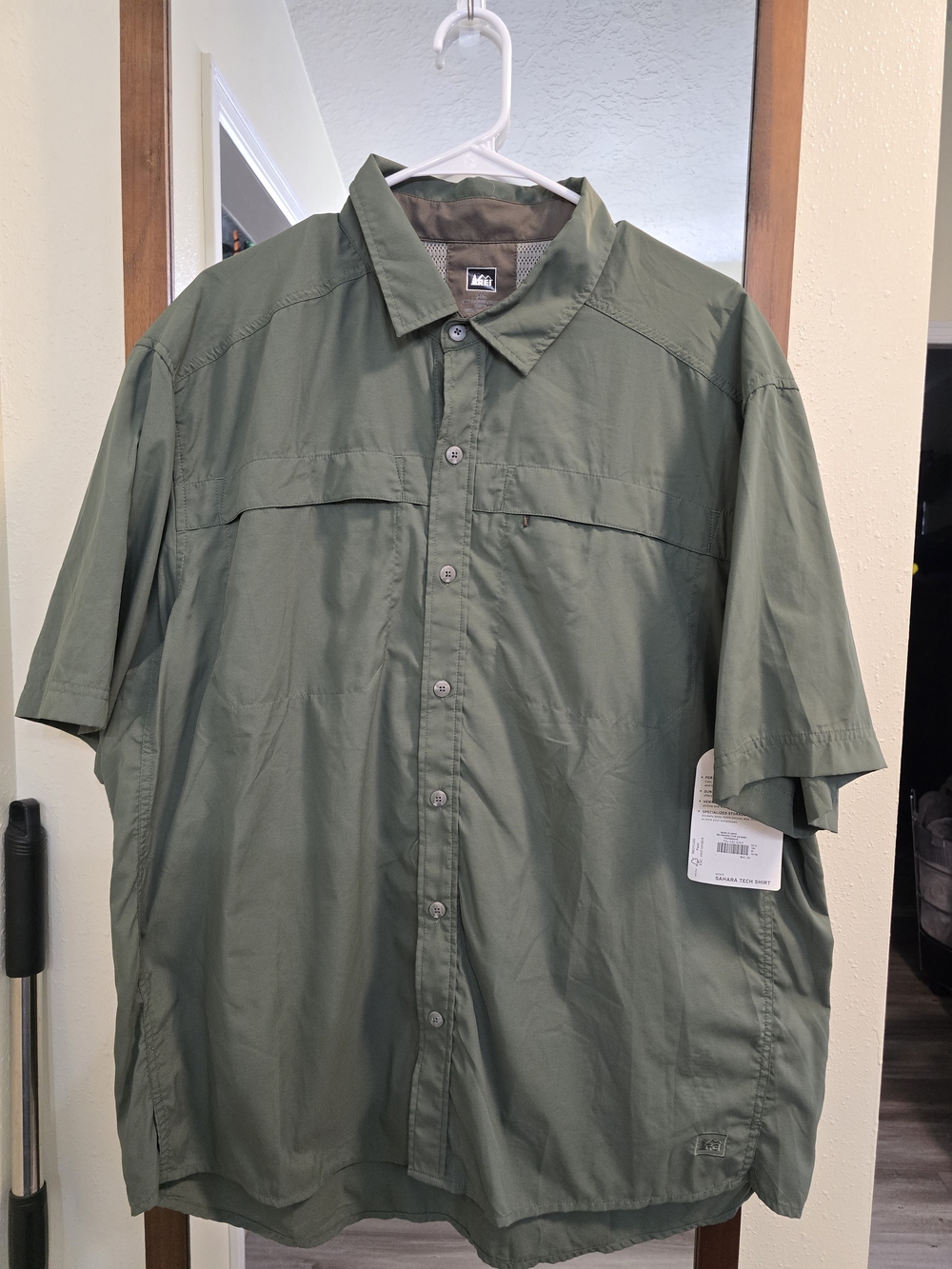 REI Sahara Short-Sleeve Button Down  Hiking Shirt
